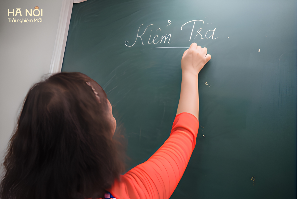 KÝ ỨC MÙA TỰU TRƯỜNG: CÓ MỘT THỜI CHÚNG TA ĐÃ ĐI QUA NHƯ THẾ