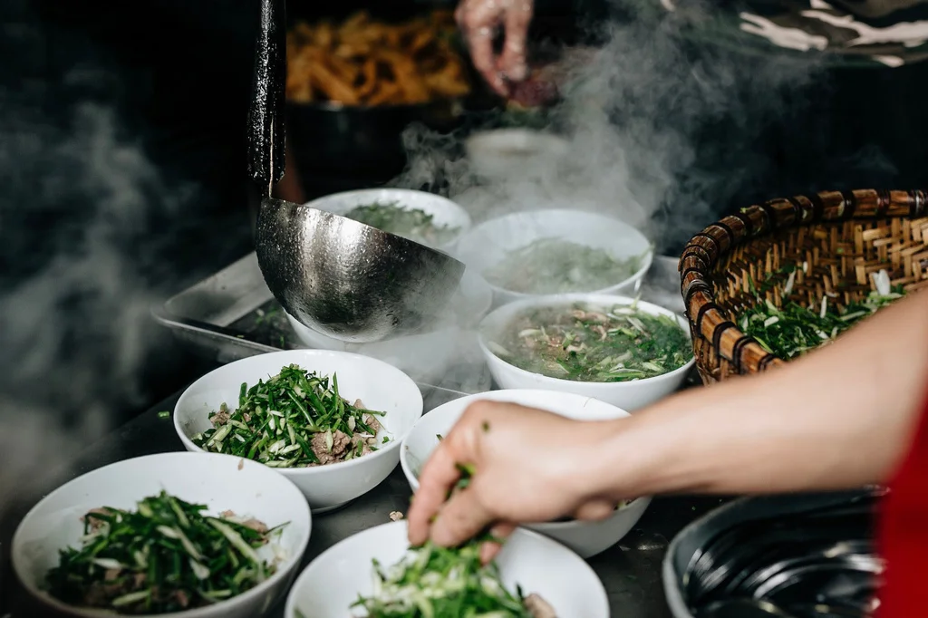 food-tour-ha-noi (15).webp