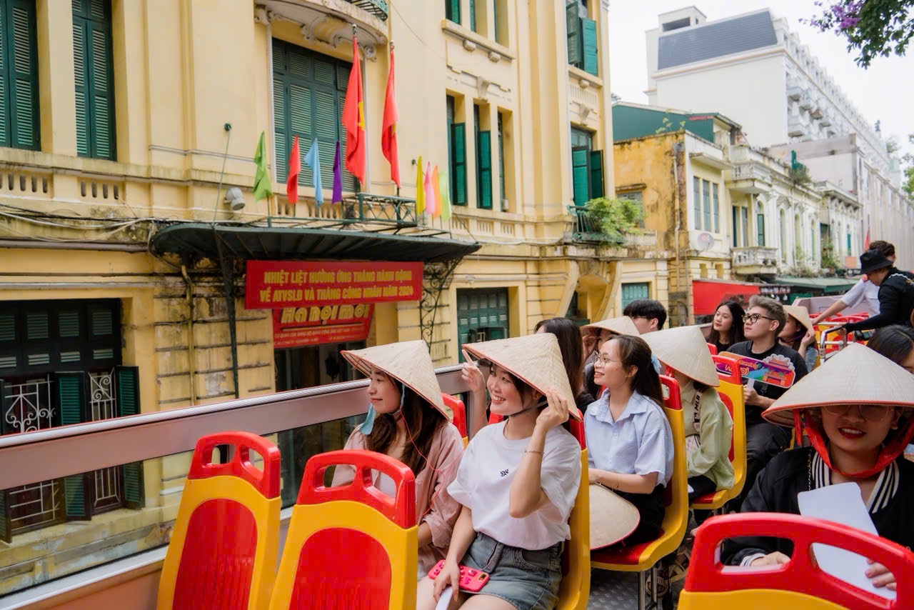ngam-ha-noi-tren-cao-tu-xe-bus-2-tang (3).JPG