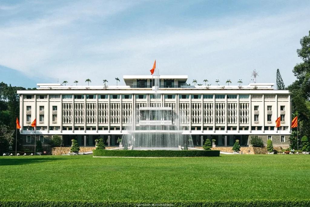 Dinh Độc Lập – Công trình lịch sử gắn liền dấu mốc thống nhất đất nước 30/4/1975