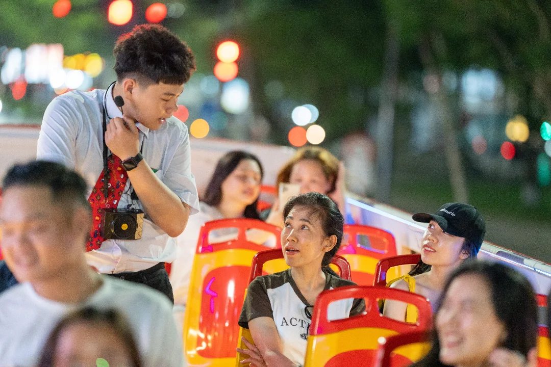 Xe bus 2 tầng Hồ Chí Minh