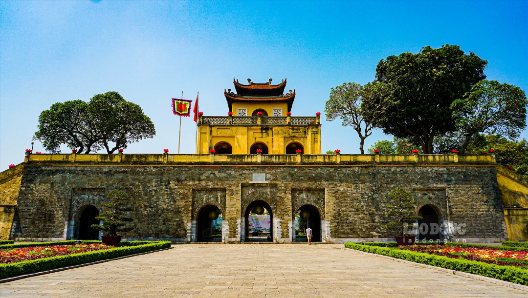 xe-buyt-2-tang-ha-noi (4).webp
