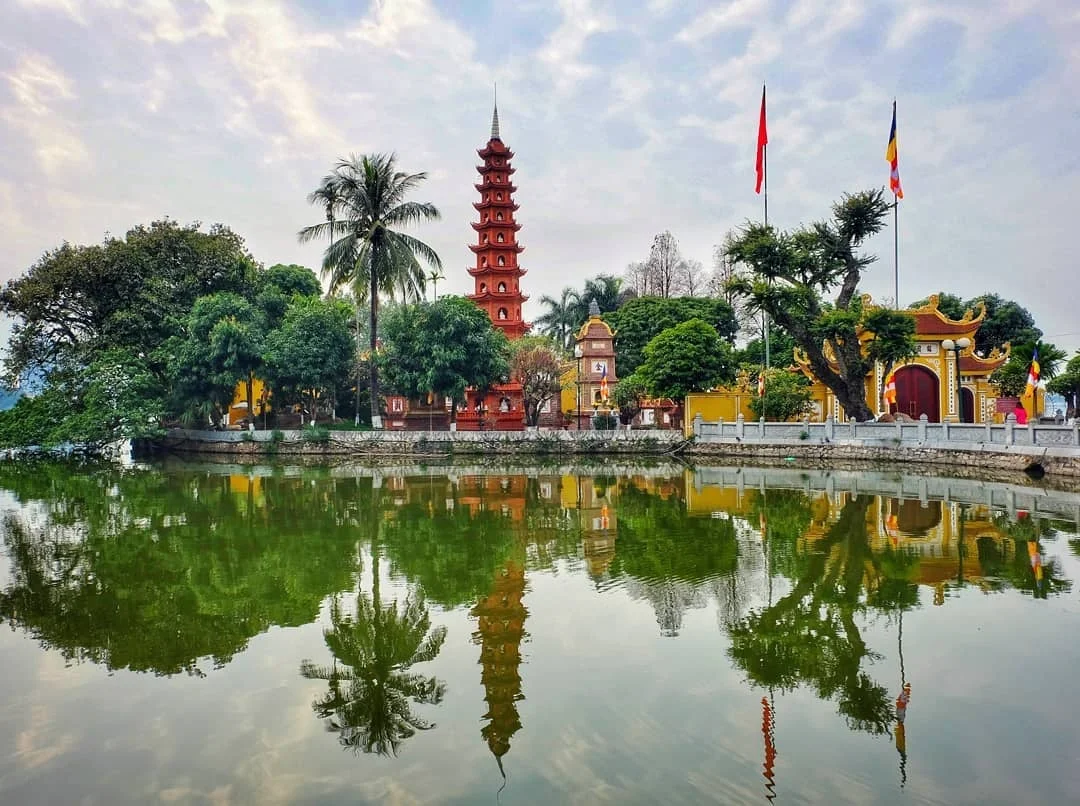 xe-buyt-2-tang-ha-noi (6).webp