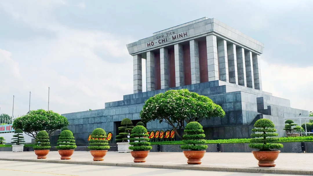 xe-buyt-2-tang-ha-noi (7).webp